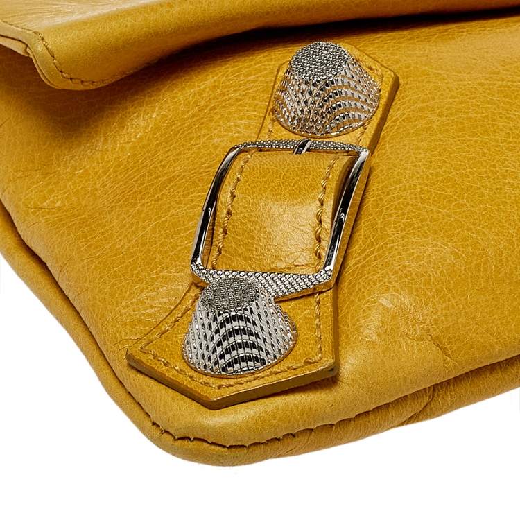 Pre Owned Balenciaga Yellow Leather Motocross Giant 21 Envelope Clutch