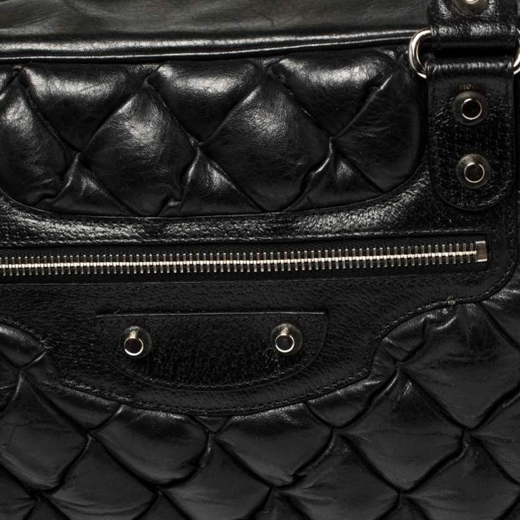 Pre Owned Balenciaga Black Matelassé Leather RH MM Bag