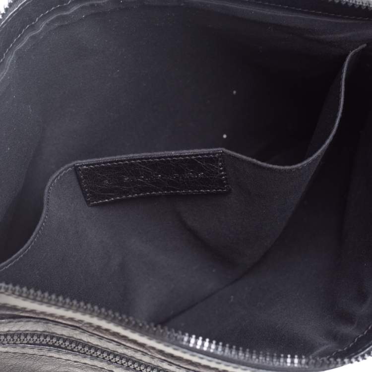 Pre Owned Balenciaga Black Leather Classic City Pouch