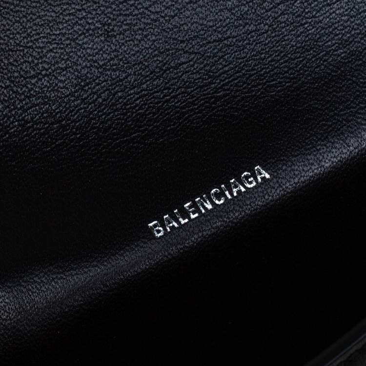 Pre Owned Balenciaga Black Leather Graffiti Hourglass Belt Bag