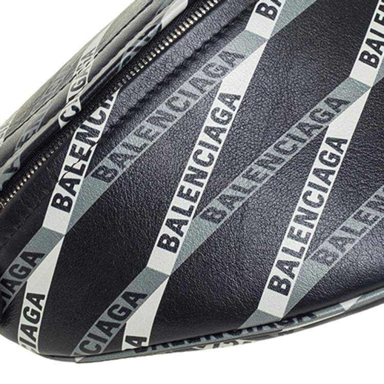 Pre Owned Balenciaga Black/White Leather XS Souvenir Bike Chain Bag