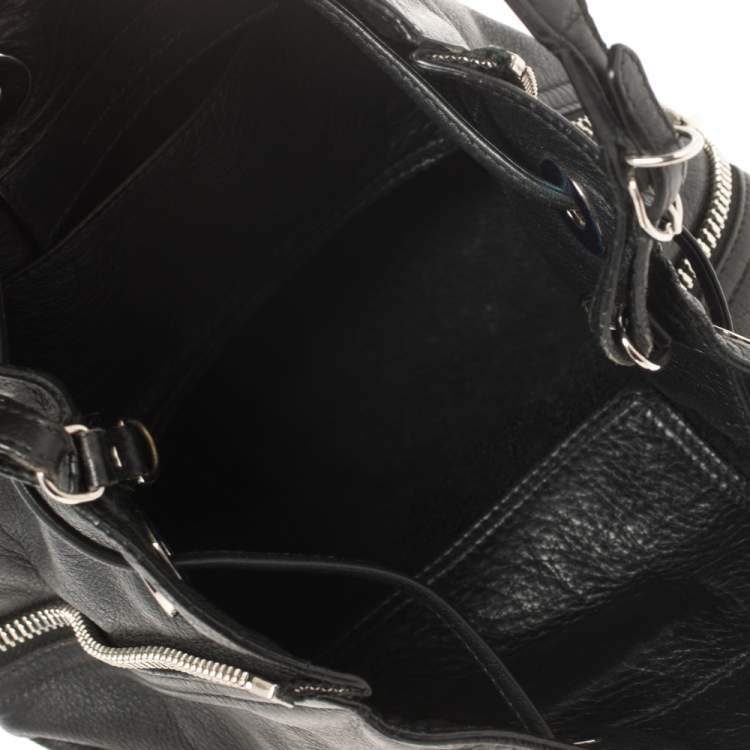 Pre Owned Balenciaga Black Soft Leather Papier Plate Bucket Bag