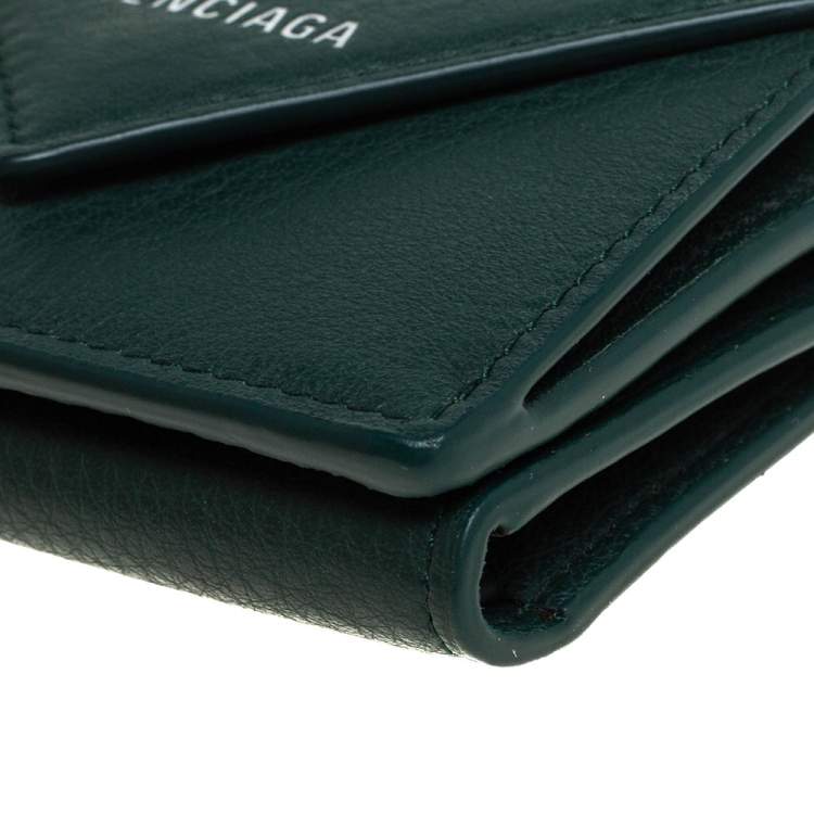 Pre Owned Balenciaga Vert Sauge Leather Mini Papier Wallet