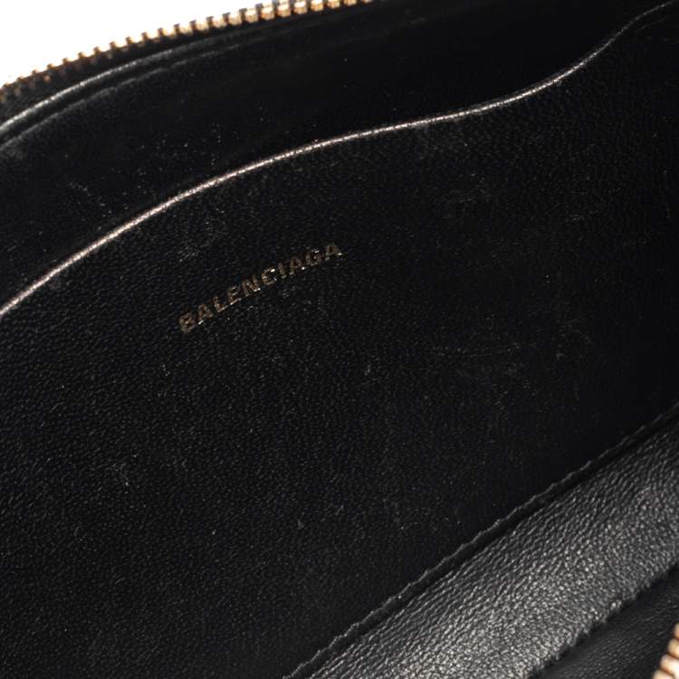 Pre Owned Balenciaga Black Leather Logo Pouch