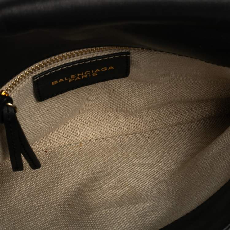 Pre Owned Balenciaga Black/Beige Leather and Python Flap Clutch