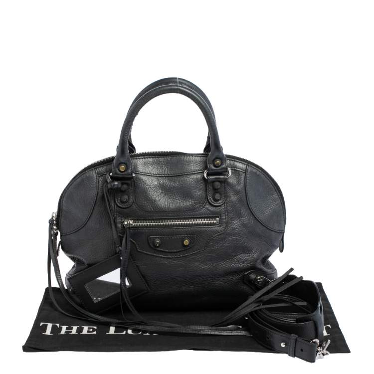 مملوكة مسبقًا Balenciaga Black Leather Classic RH Bowler Satchel