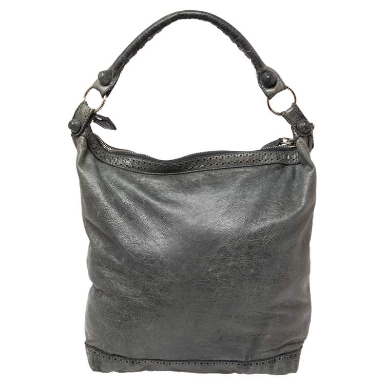 مملوكة مسبقًا Balenciaga Ciel Leather Day Bag