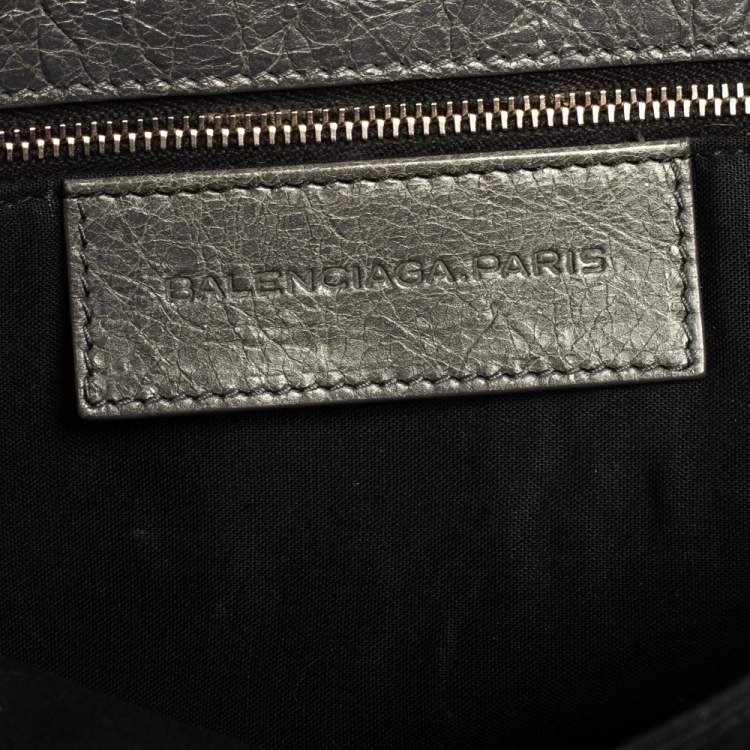 Pre Owned Balenciaga Grey Leather RH Envelope Clutch