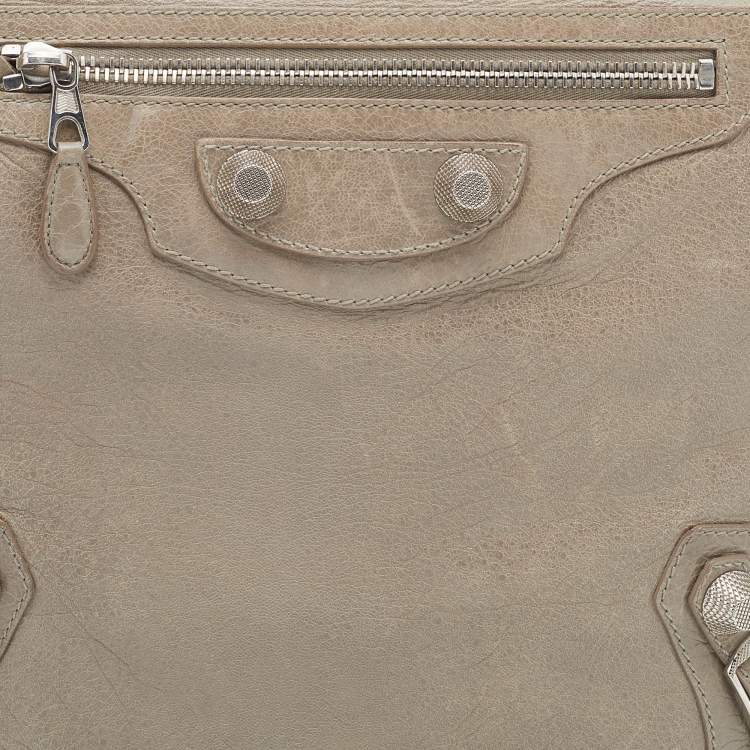 Pre Owned Balenciaga Grey Leather Giant 21 Silver Day Hobo