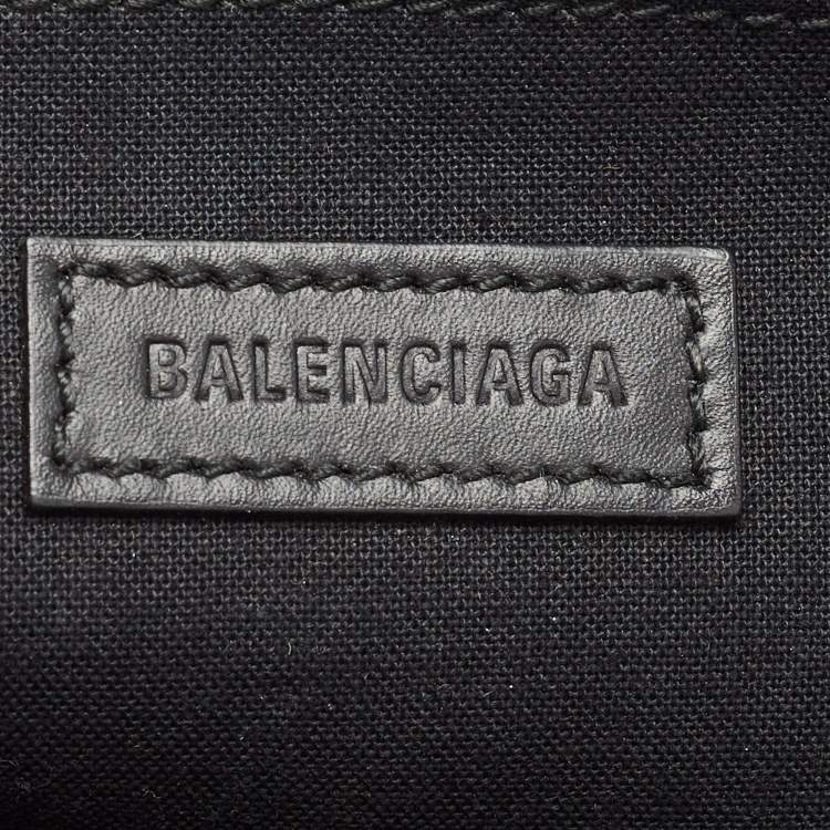 Pre Owned Balenciaga Black Canvas and Leather Medium Navy Clip Pouch