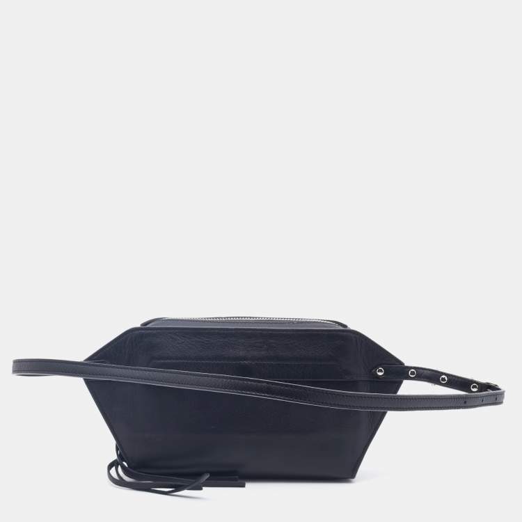 Pre Owned Balenciaga Black Leather Papier Belt Bag