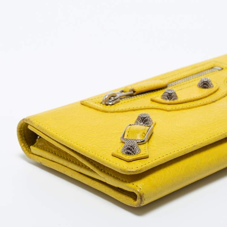 Pre Owned Balenciaga Curry Leather City Flap Continental Wallet