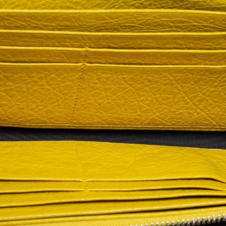 Pre Owned Balenciaga Curry Leather City Flap Continental Wallet