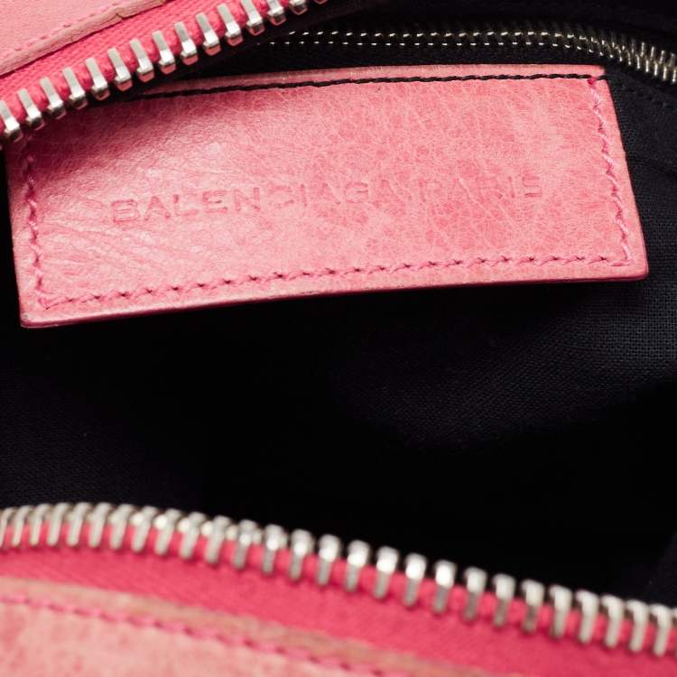 Pre Owned Balenciaga Light Pink Leather GSH Day Hobo