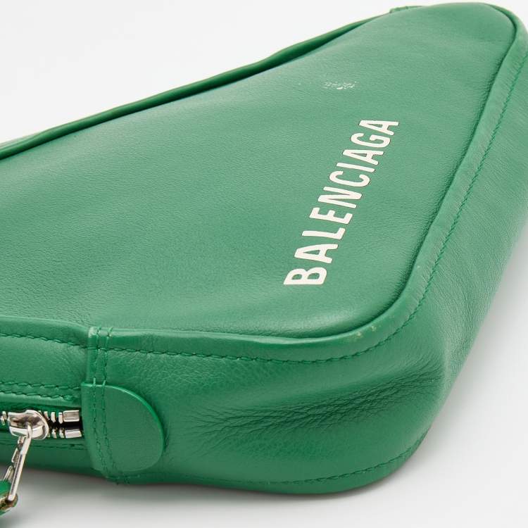 Pre Owned Balenciaga Green Leather Triangle Zip Clutch