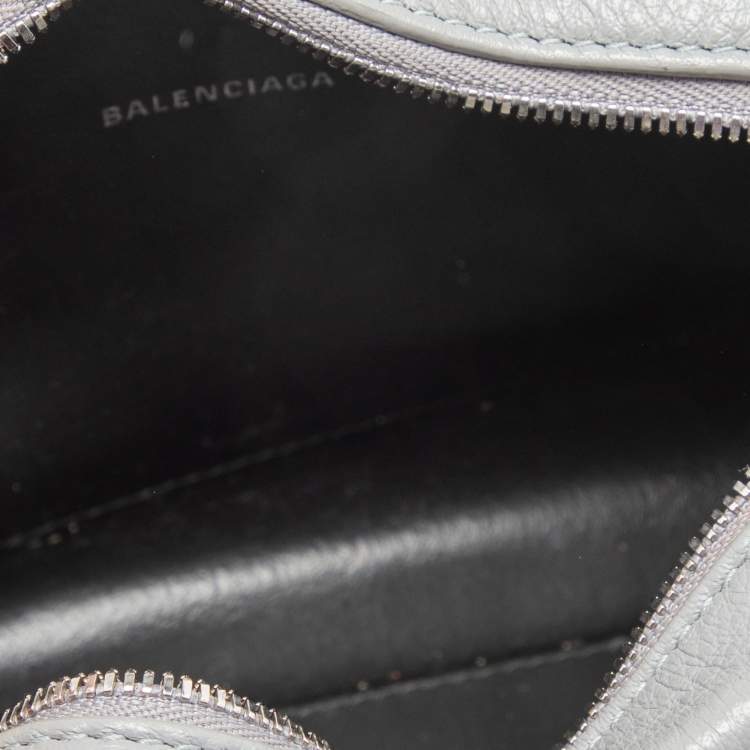 Pre Owned Balenciaga Grey Leather Logo XS Everyday Camera Bag