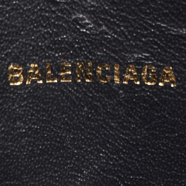 Pre Owned Balenciaga White Graffiti Leather Everyday Crossbody Bag