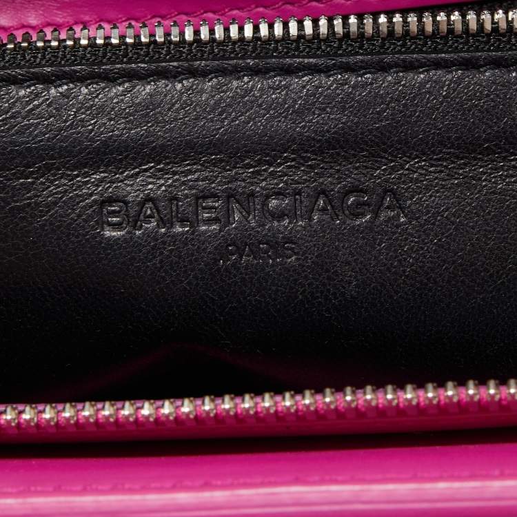 Pre Owned Balenciaga Magenta Leather Small Cable Shopper Tote