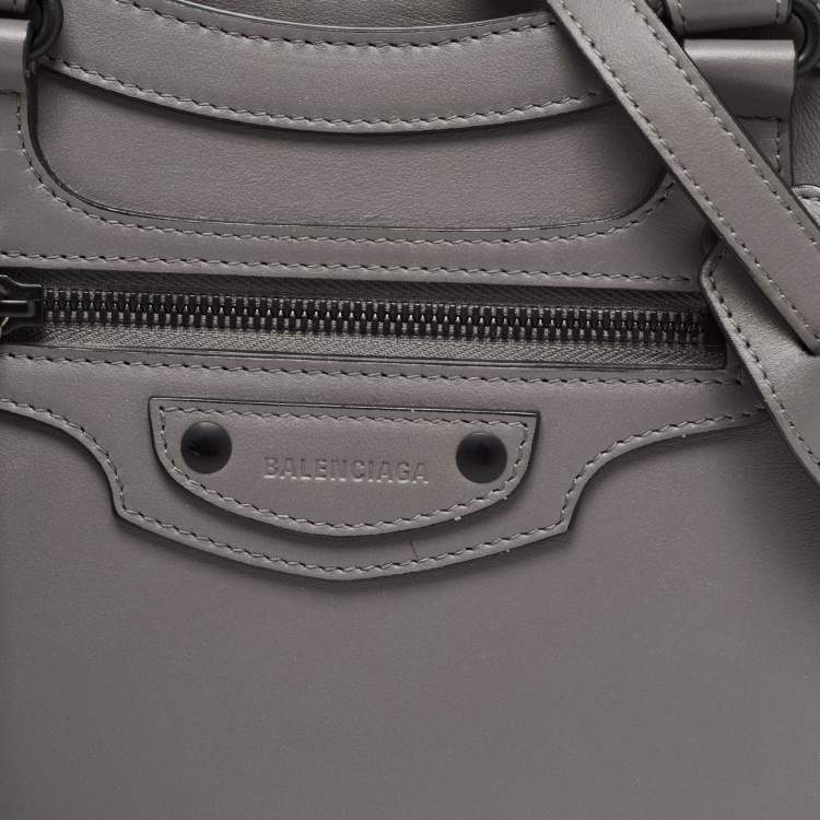 Pre Owned Balenciaga Grey Leather Small Neo Classic Tote