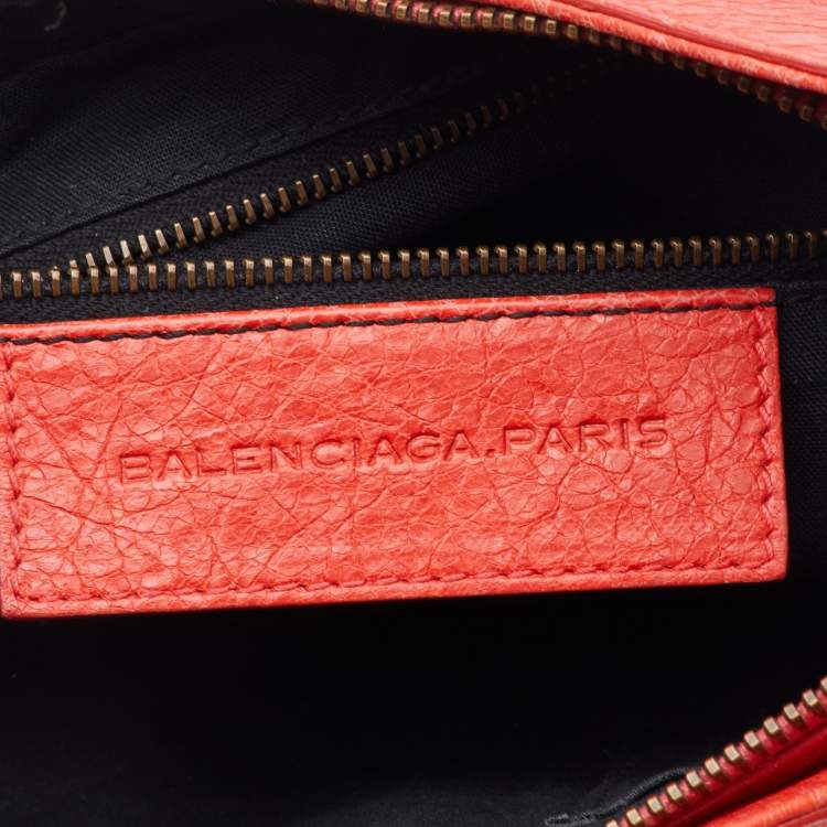 Pre Owned Balenciaga Rose Corail Leather Classic Hip Crossbody Bag