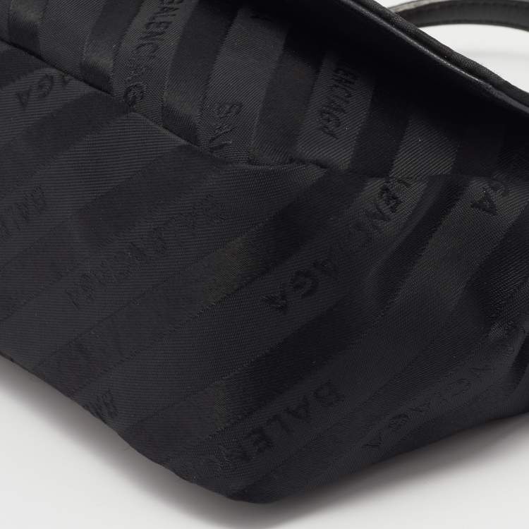 Pre Owned Balenciaga Black Fabric BB Chain Round Shoulder Bag