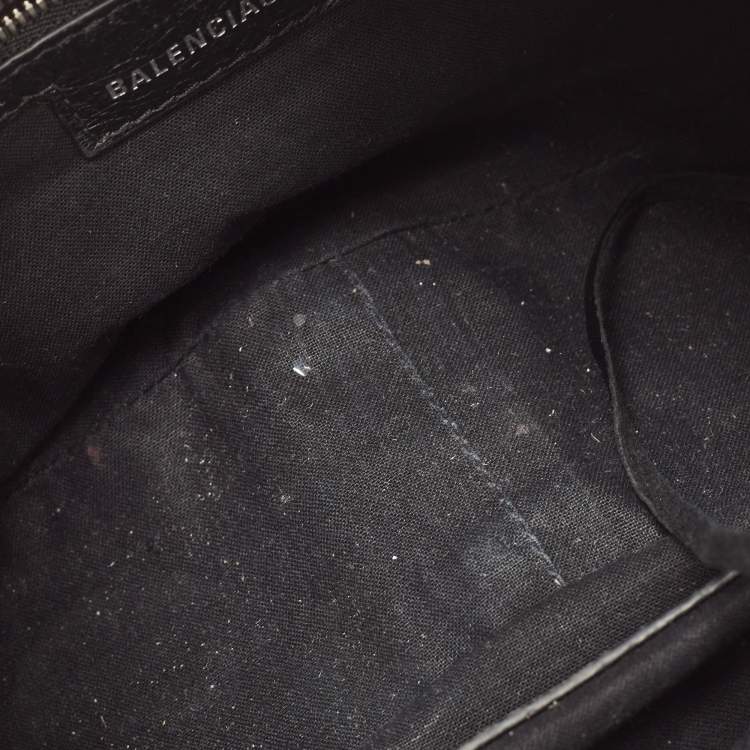 Pre Owned Balenciaga Black Glossy Leather Le Cagole Small Shoulder Bag