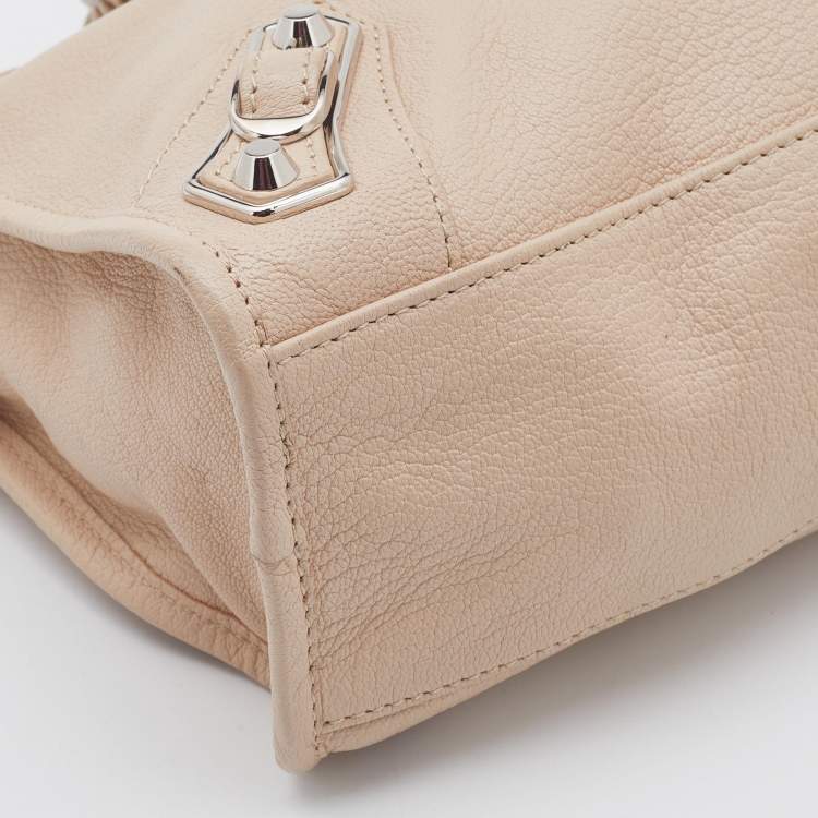 Pre Owned Balenciaga Praline Leather Small Metallic Edge City Bag