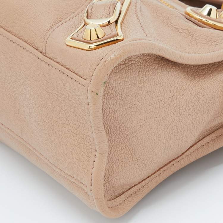 مملوكة مسبقًا Balenciaga Rose Aubepine Leather Mini Metallic Edge City Bag