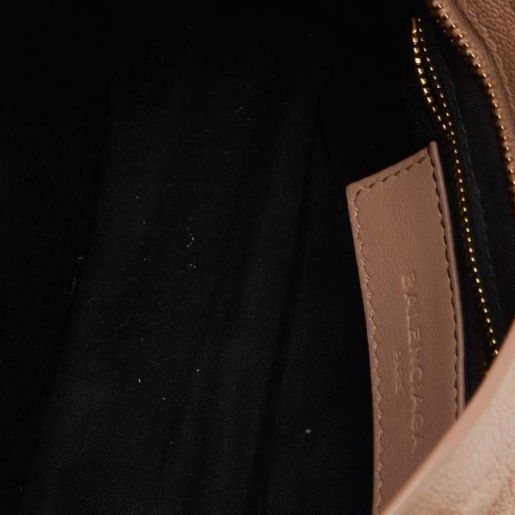مملوكة مسبقًا Balenciaga Rose Aubepine Leather Mini Metallic Edge City Bag