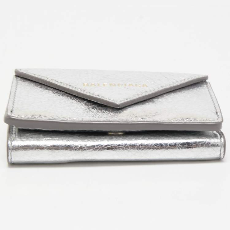 Pre Owned Balenciaga Silver Leather Mini Papier Wallet
