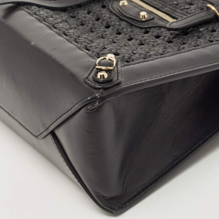 مملوكة مسبقًا Balenciaga Black Woven Leather Mini Papier A4 Tote