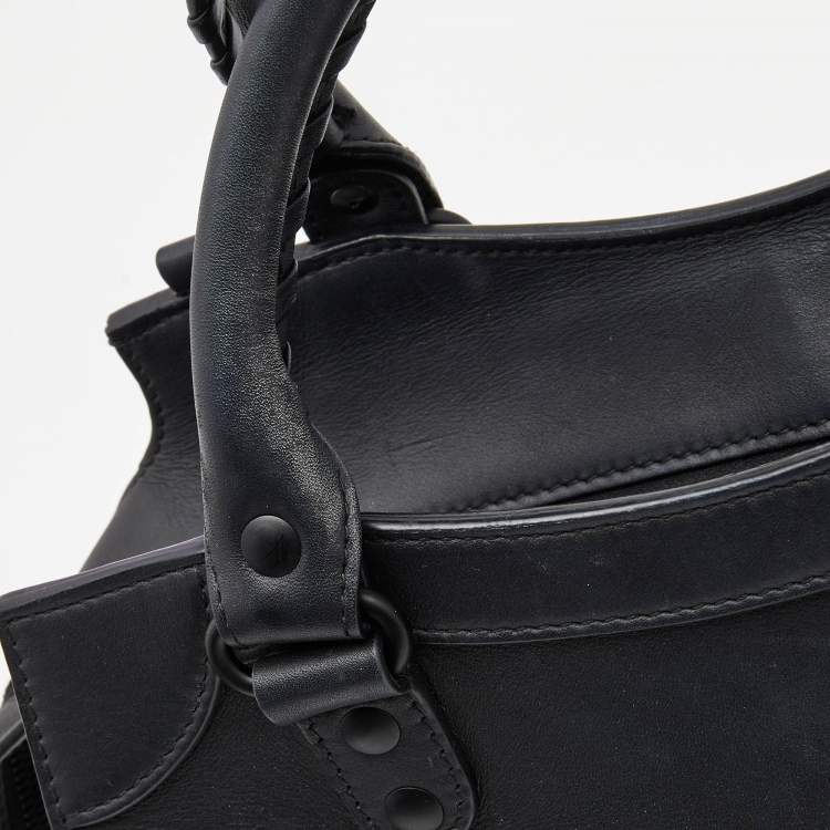Pre Owned Balenciaga Black Leather Small Neo Classic Tote