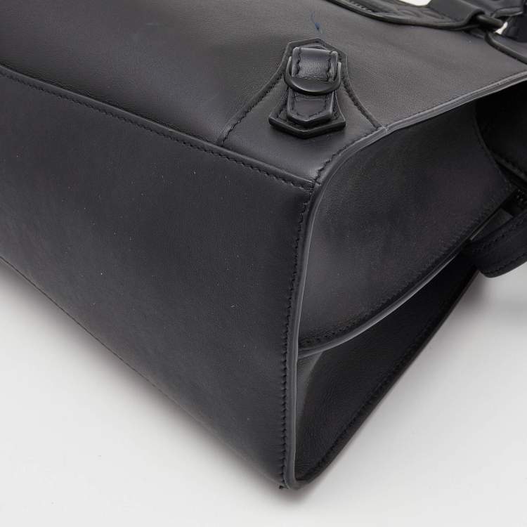 Pre Owned Balenciaga Black Leather Small Neo Classic Tote