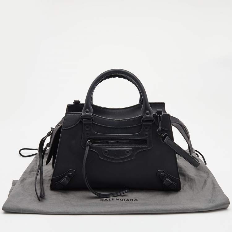 Pre Owned Balenciaga Black Leather Small Neo Classic Tote