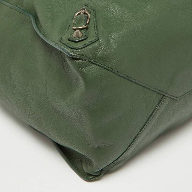 Pre Owned Balenciaga Cypress Leather Papier A4 Tote