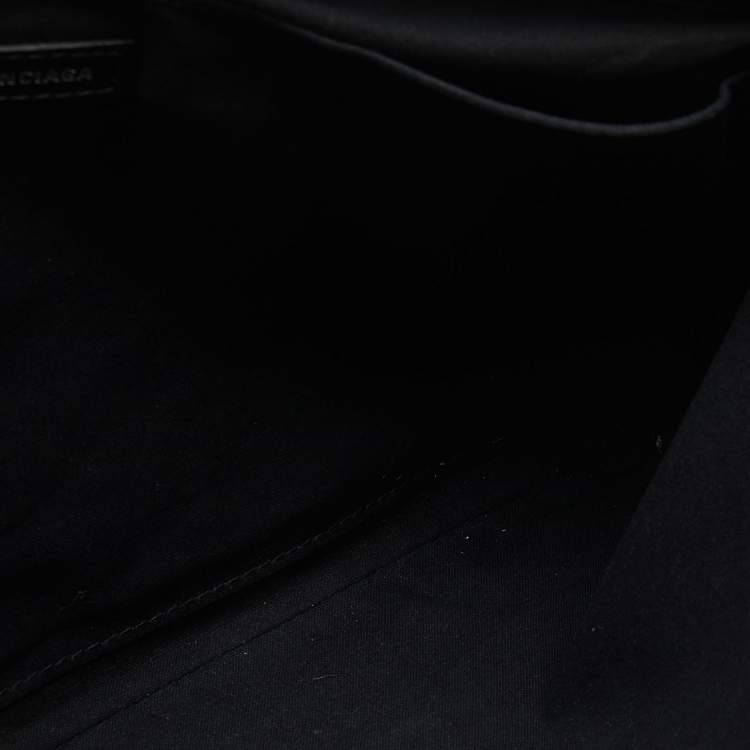 Pre Owned Balenciaga Black/Cream Canvas and Leather Logo Zip Pouch