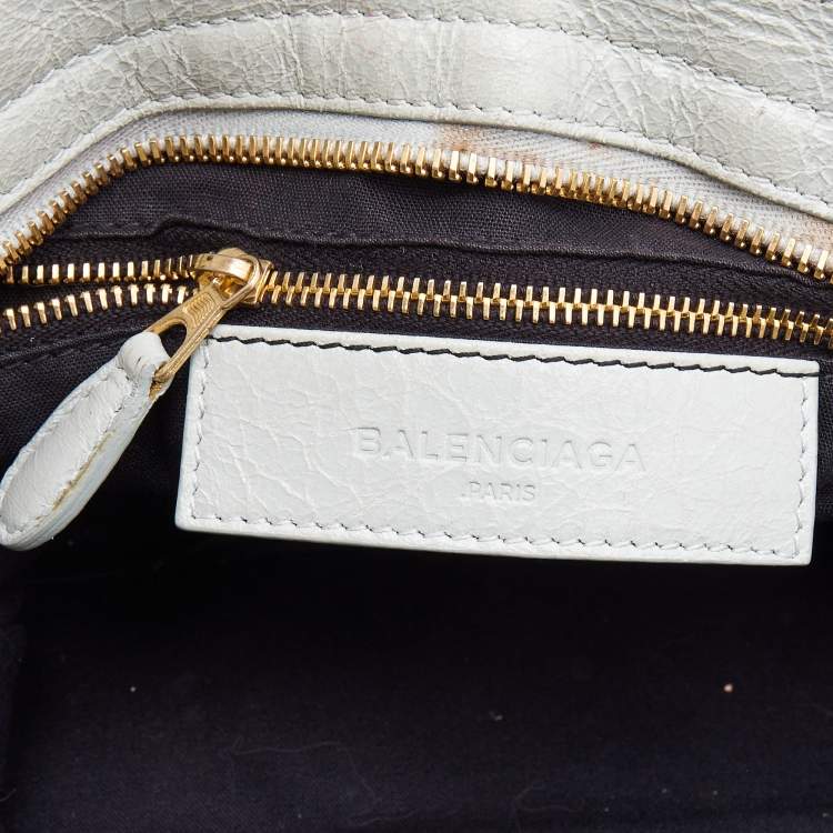 Pre Owned Balenciaga Light Green Leather RH City Bag
