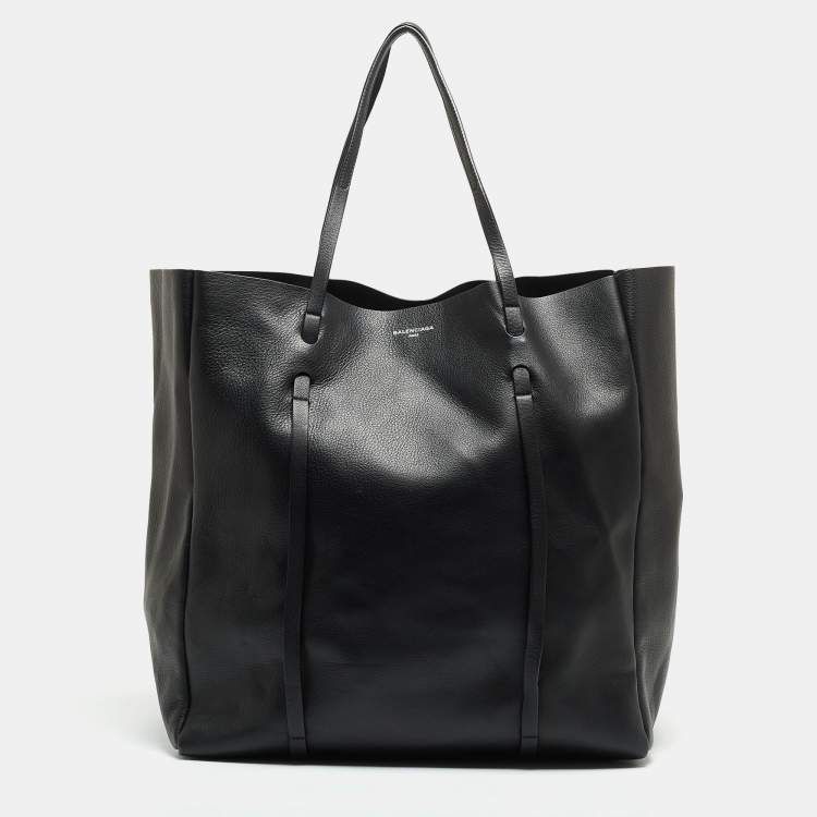 Pre Owned Balenciaga Black Leather Everyday Shopper Tote