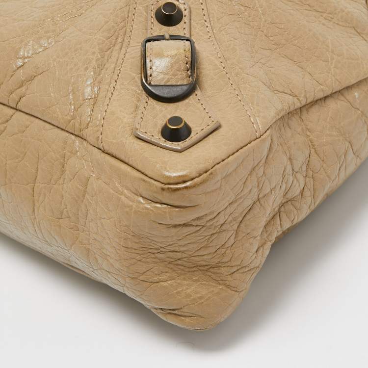 Pre Owned Balenciaga Beige Leather RH Classic Town Bag