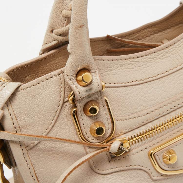 Pre Owned Balenciaga Beige Leather Mini Classic Metallic Edge City Bag