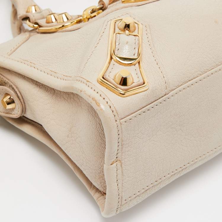 Pre Owned Balenciaga Beige Leather Mini Classic Metallic Edge City Bag