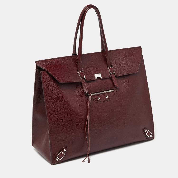 مملوكة مسبقًا Balenciaga Burgundy Leather Papier Flap Tote