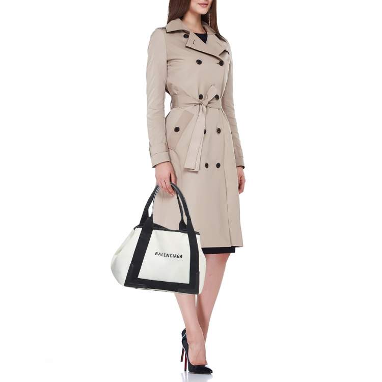 Pre Owned Balenciaga Black/Off White Canvas and Leather Small Cabas Tote