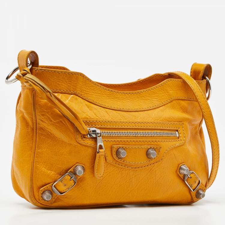 Pre Owned Balenciaga Cumin Leather Classic Hip Crossbody Bag