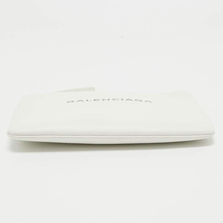 Pre Owned Balenciaga White Leather Zip Pouch