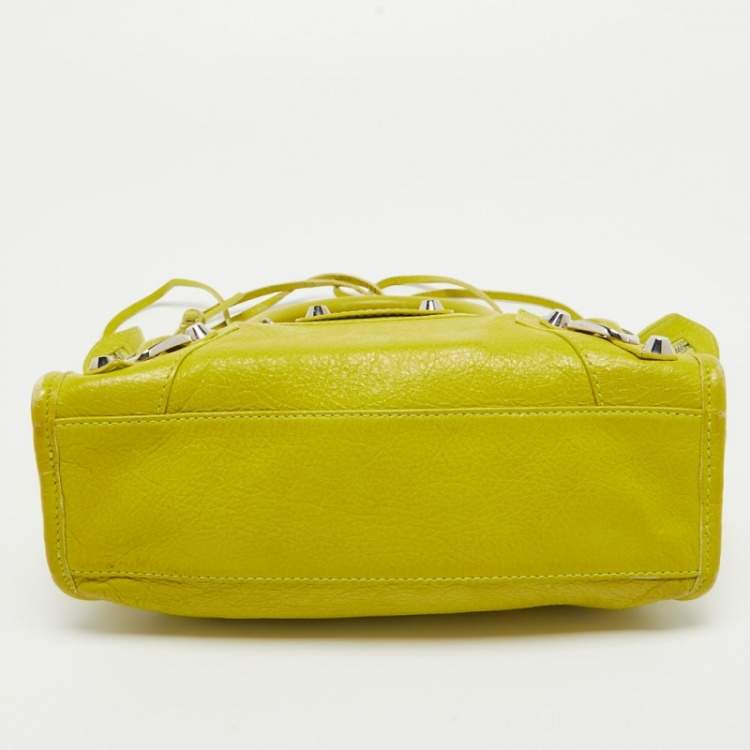 Pre Owned Balenciaga Curry Leather Mini Classic City Bag