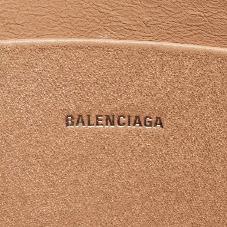 Pre Owned Balenciaga Beige Croc Embossed Leather Wristlet Pouch