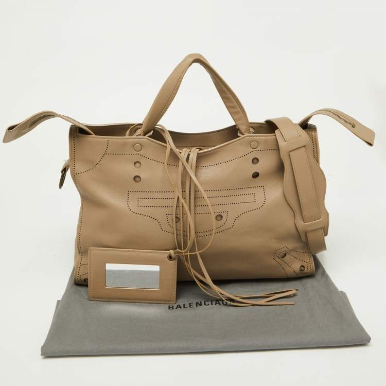 Pre Owned Balenciaga Gris Glace Leather Blackout Classic City Bag