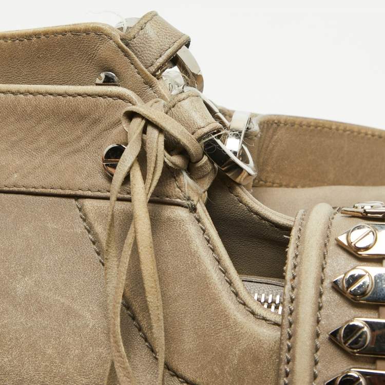 Pre Owned Balenciaga Beige Leather Studded Sac Clous Motorcycle Bag