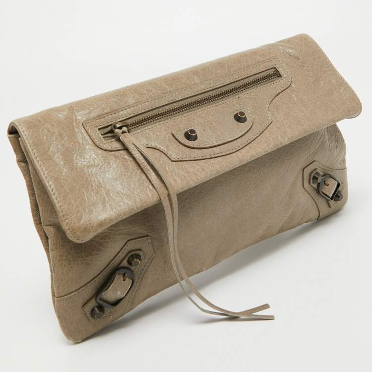 Pre Owned Balenciaga Beige Leather Classic Envelope Clutch